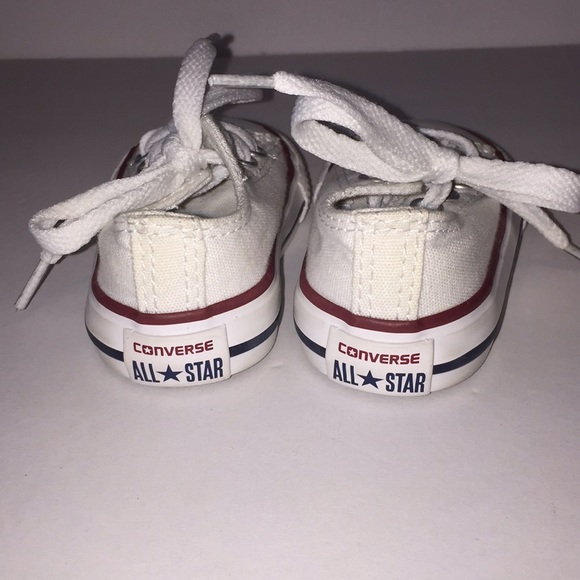 Converse - Picture 2 of 3